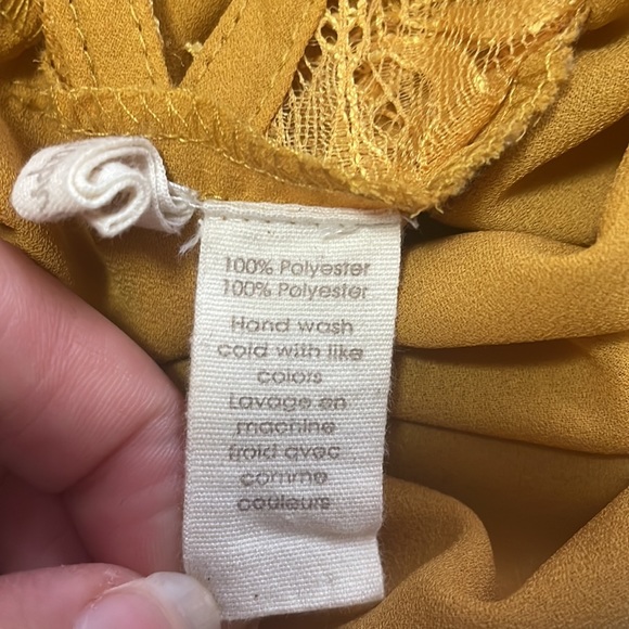 Japna blouse. - Picture 5 of 5